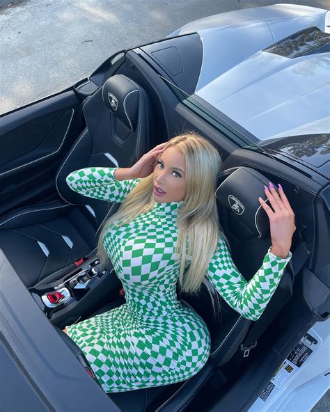 [BrazzersExxtra] Best Of ZZ – Nicolette Shea (03.18.2024).